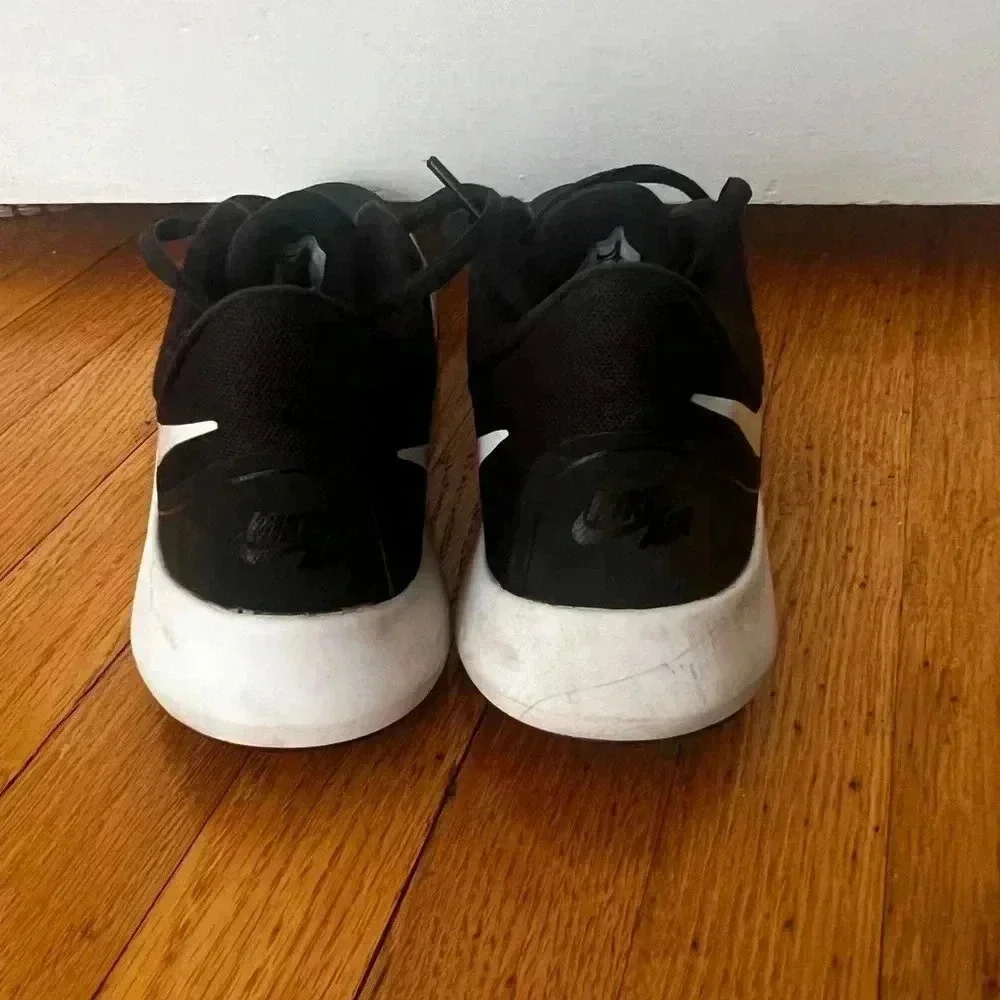 Nike Air Precision II NBK Boys Basketball Shoes size 4.5